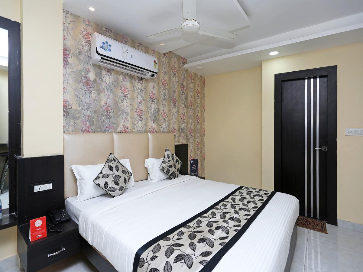Oyo 10589 Laxmi Guest House グワーリヤル エクステリア 写真
